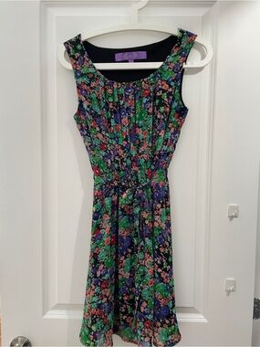 Jolie Green Multi Floral Sleeveless Tie-Waist Dress